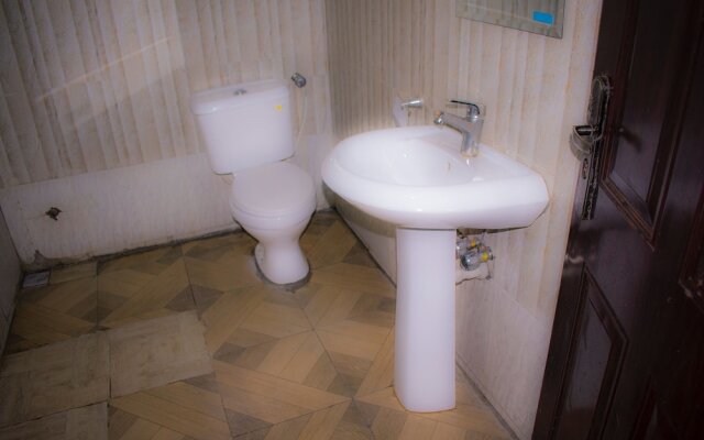 Impex Edge Hotel And Suites