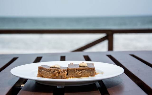 Sapphire Seas Beachfront Villas