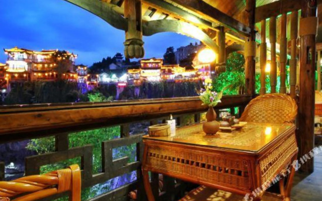 Tuwang Palace Babutang (Furongzhen Waterfall Branch)