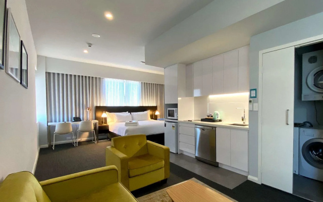 The Gerald Apartment Hotel