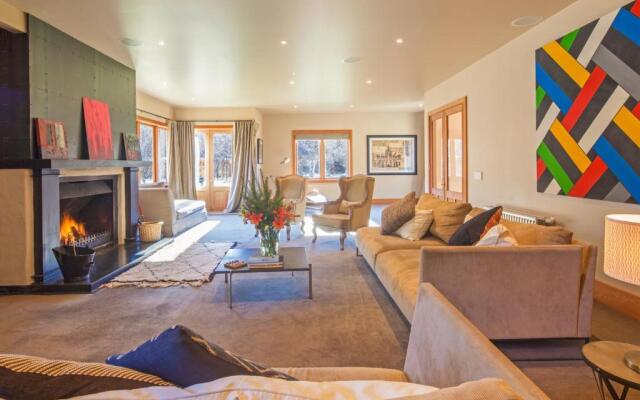 Wharenui Holiday Home by MajorDomo