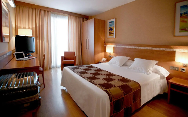 Отель B&B Hotel Tarragona Valls