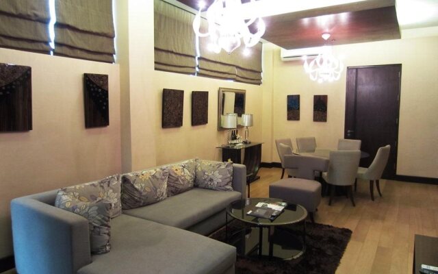 Goldberry Suites & Hotel Mactan