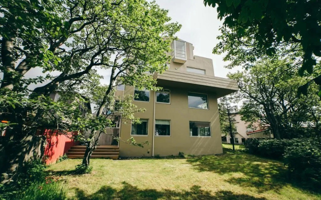 Blue Luxury Apartments