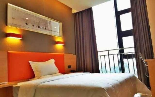 7 Days Premium (Chongqing Fuling Binjiang Avenue)
