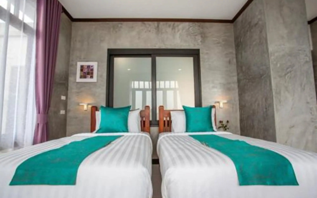 Lanta Corner Resort