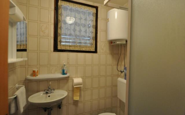 Pava - SA1 (2) in Vrbnik