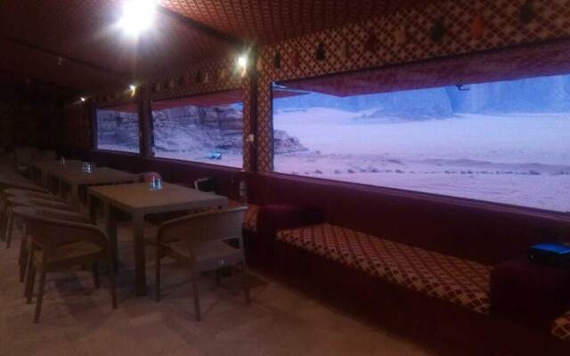 Alamer Hostel Camp