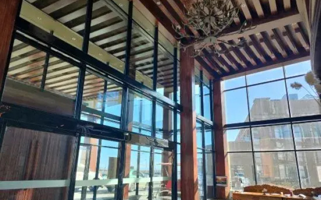 Boyu Zangcheng Linka Hotel