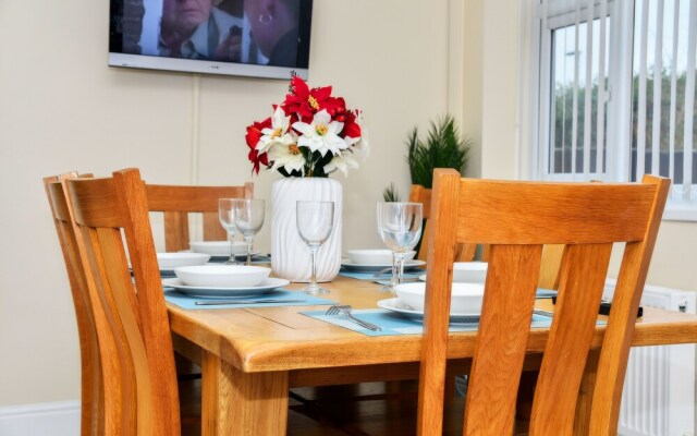 stylish 6 bed home