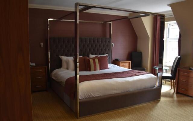 The Royal Hotel