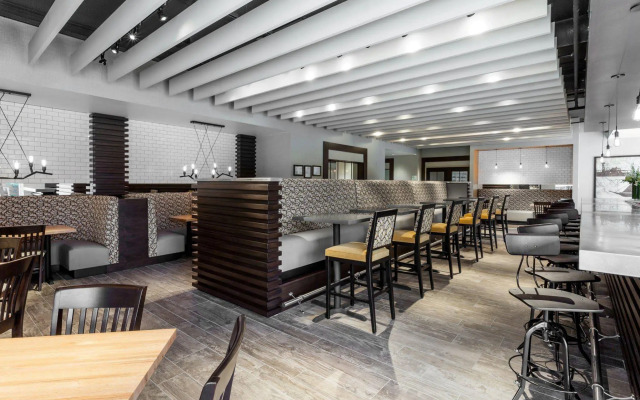 Holiday Inn Chicago North-Evanston by IHG