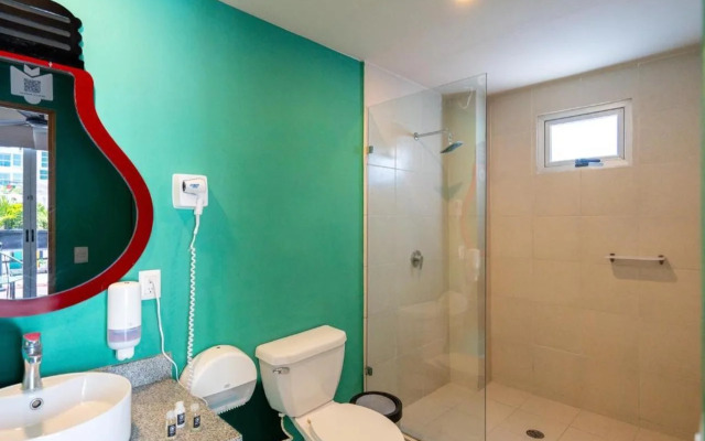 Mayan Monkey Cancun | Social Hotel