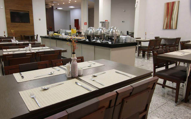 Lagoon Prime Hotel