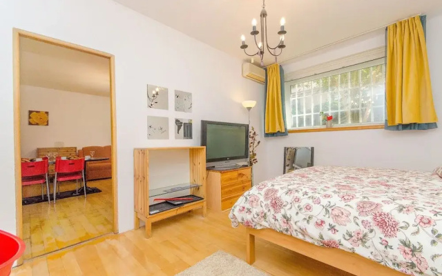 Apartment Z4
