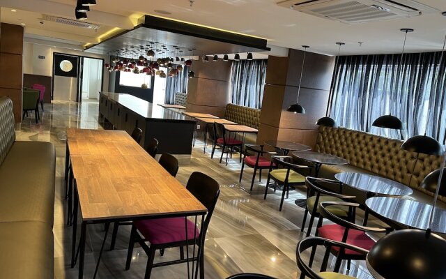 QS Marista Stay and Hotel