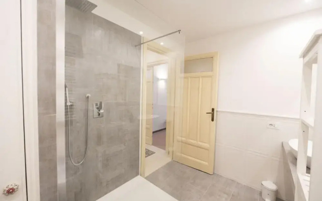 Testaccio Brand New 3 BR Apartment, Rome