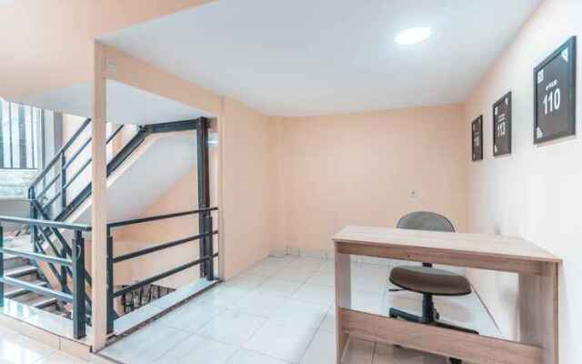 OYO 3717 Sabar Mansion 22