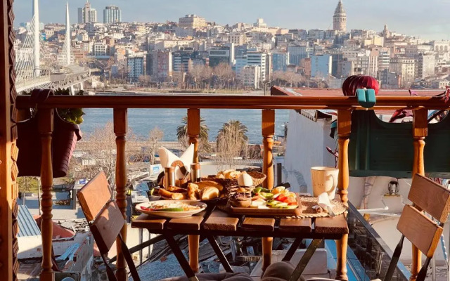 Astra Boutique Hotel