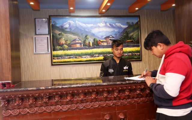 Hotel Rising Home
