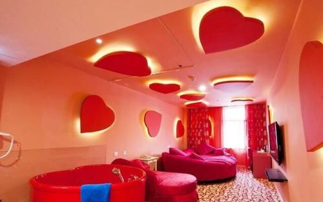 Romantic Holiday Hot Spring Hotel