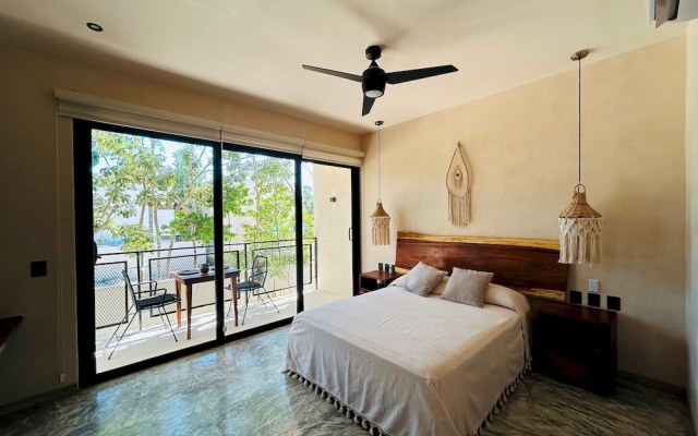 Jungle View Studio S13 Pool Private Balcony