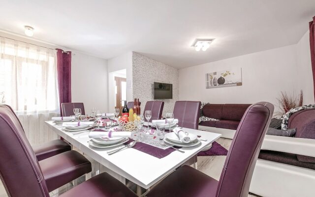 Spacious Holiday Home With Private Pool in Rovinj