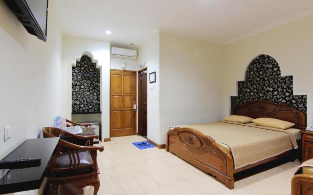 Lingga Hotel