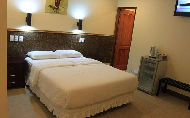 Mayfair Resort
