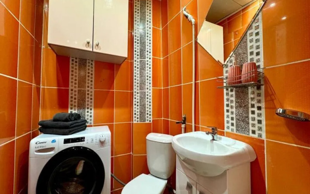 АпартЛэнд на аллеи Труда, 54