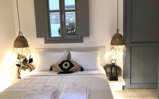 Aidani Luxurious Rooms