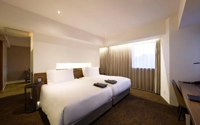 Holiday Inn & Suites Sapporo Odori Park by IHG – Guest Rooms – Sapporo