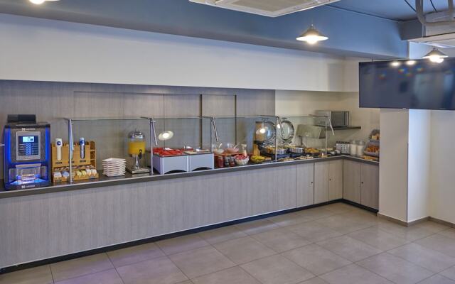 City Express Junior Guadalajara Periférico Sur