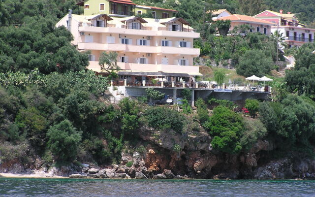 Oceanis Rooms Apartments