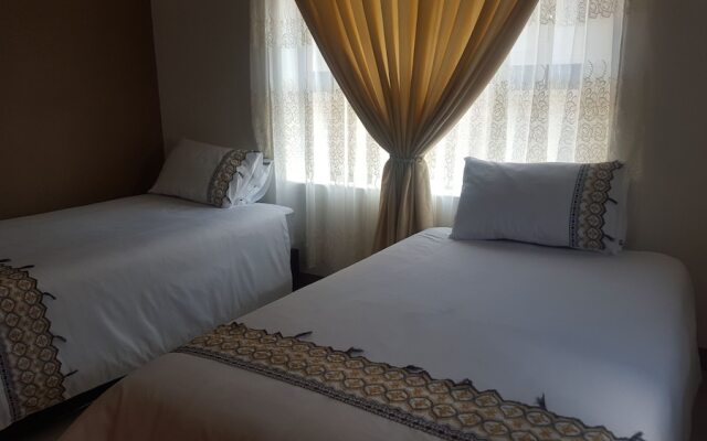 Patzerella's Cozy Nest