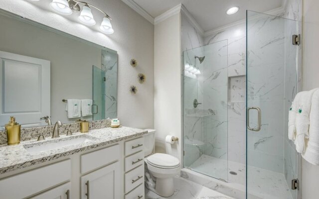 Beach Escape Two - Luxury Townhome