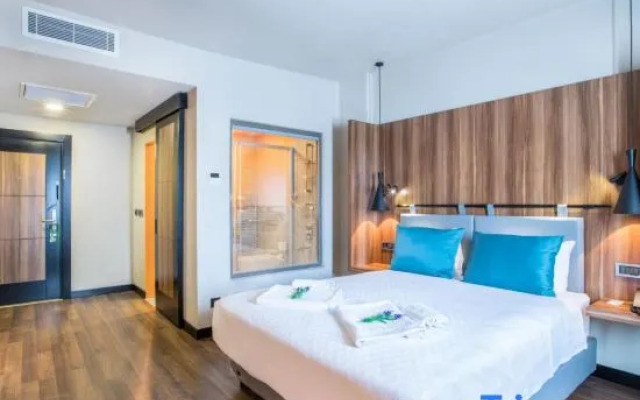 Signature Hotels & Spa