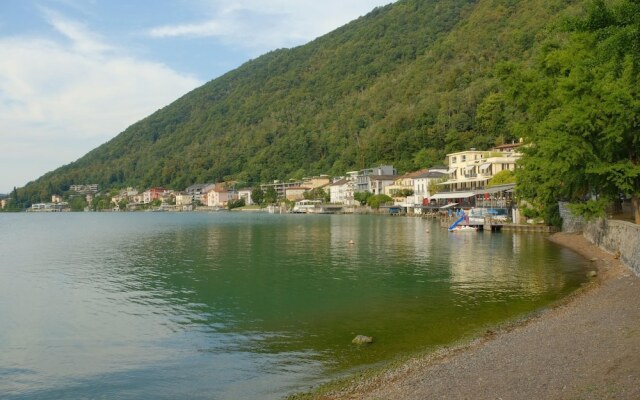 Residenza Lungolago Melide