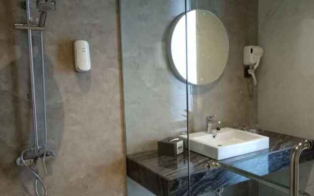 De Lobby Suite Hotel