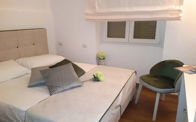 Home Flowers Milano