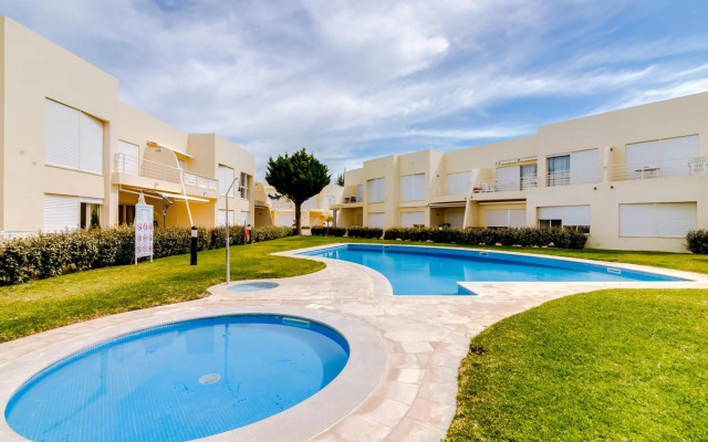 AL - Apartamento Terracos da Falesia