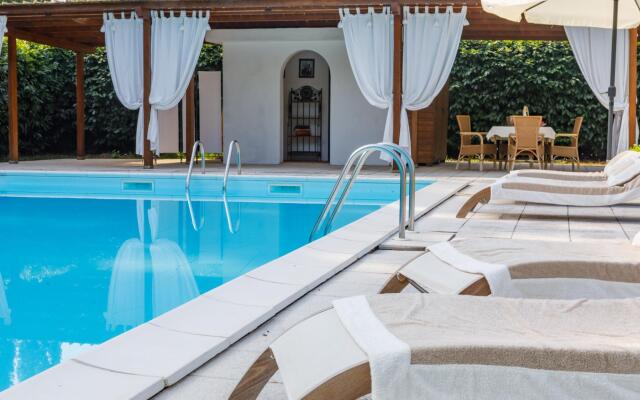 Vr-c943-fond0at - Torre dei Malaspina 6 1