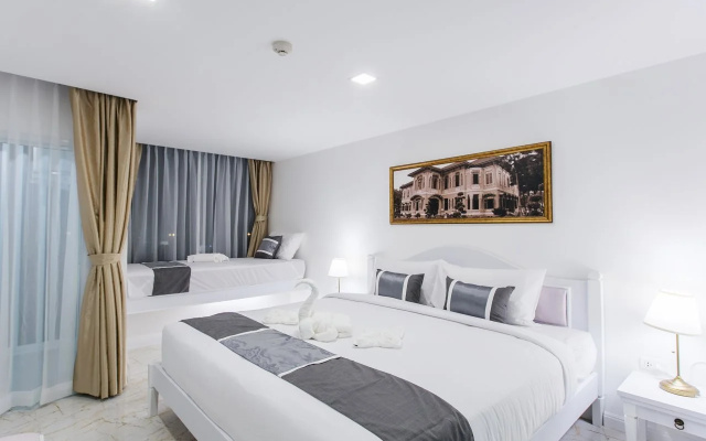 B2 Hua Hin Premier Hotel
