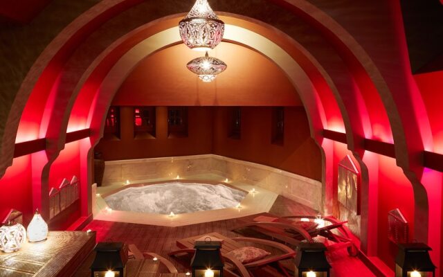 MounTrace Suites & Spa