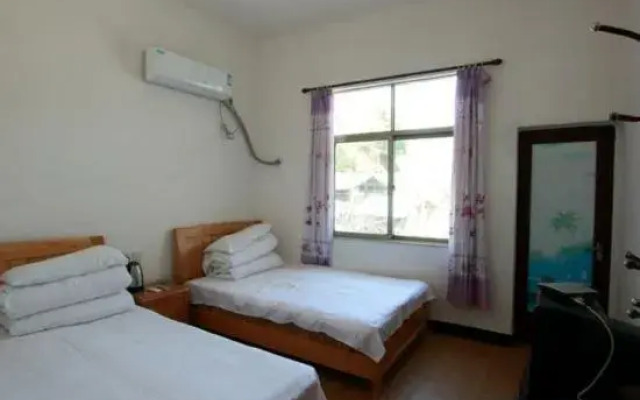 Jiangling flower village