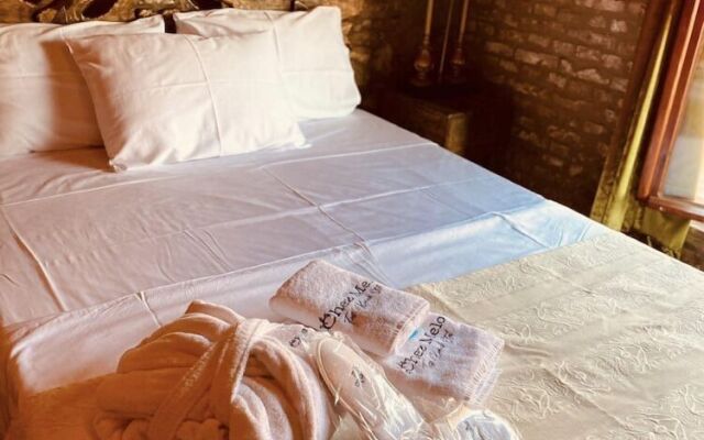 Chez Melo Taş Konak Otel