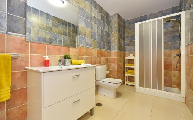 Modern and New Apartment in Arinaga Playa 2A