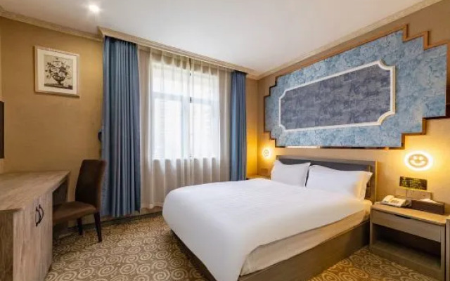 Bolomi Hotel Apartment (Qingyuan Shunying Times Square)