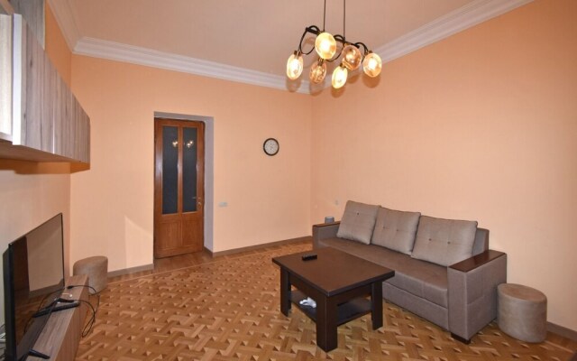 Moskovyan apartment HR agency