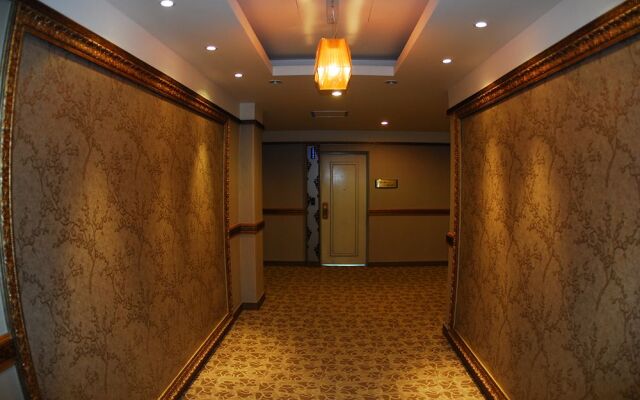 Taepyungyang Tourist Hotel
